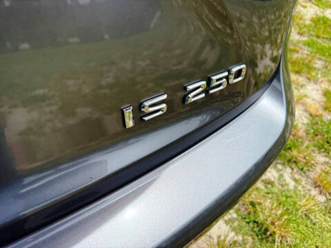 2015 Lexus IS 250 Crafted Line