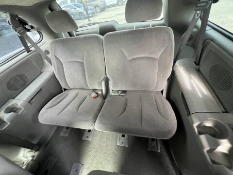 2003 Dodge Grand Caravan Sport