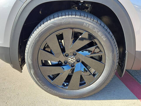 2026 Volkswagen Atlas SE