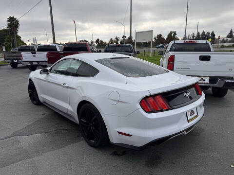 2016 Ford Mustang EcoBoost Premium