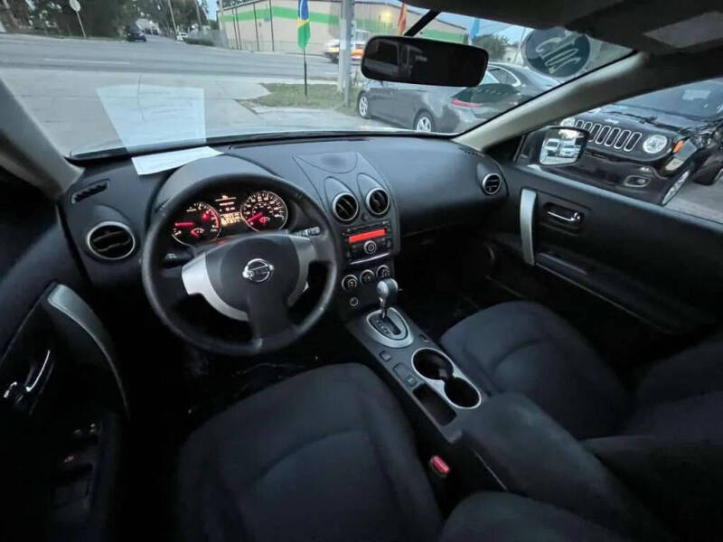 2015 Nissan Rogue Select S