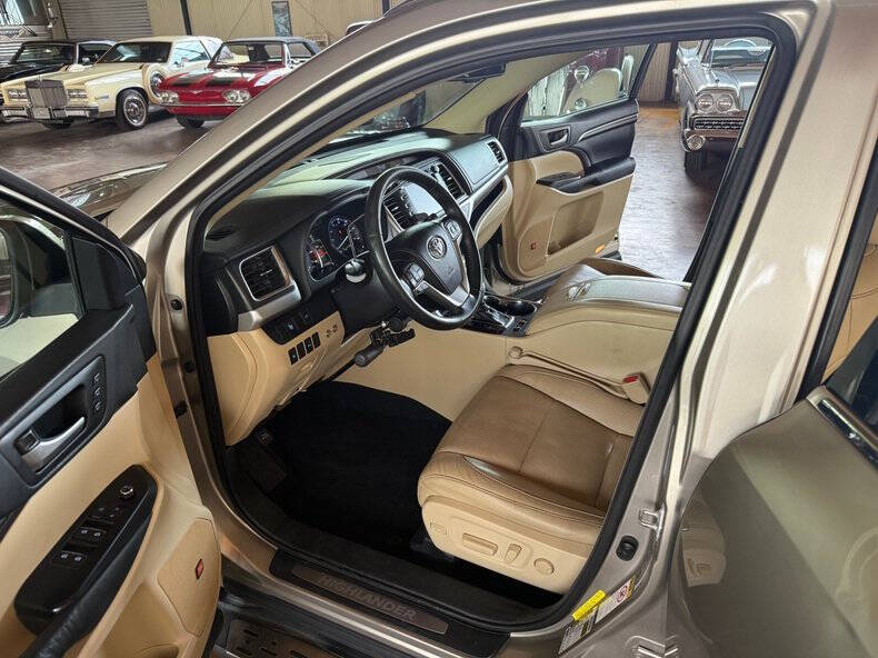 2015 Toyota Highlander