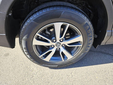 2018 Toyota RAV4 XLE