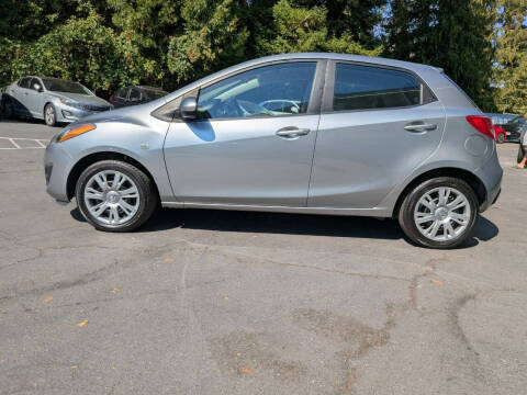 2013 Mazda MAZDA2 Sport