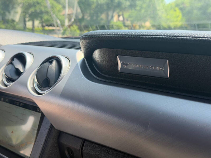 2018 Ford Mustang
