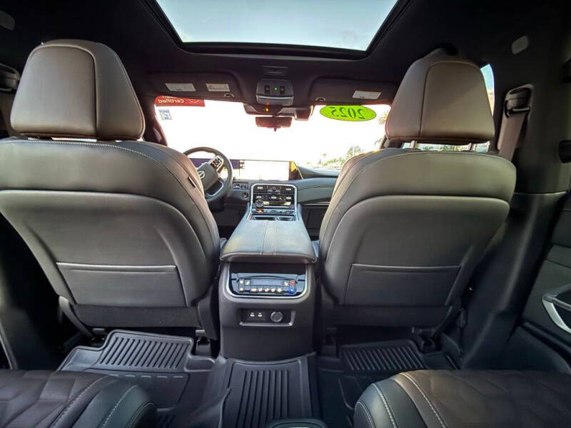 2025 Nissan Armada Platinum Reserve