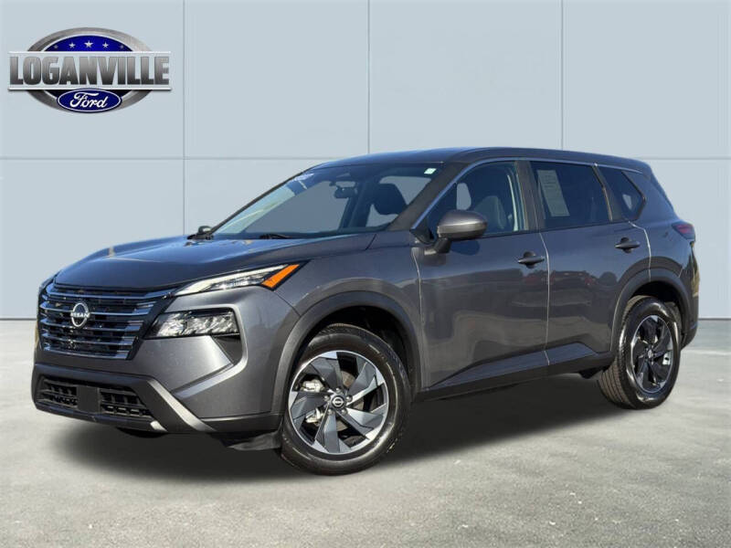 2024 Nissan Rogue SV's photo