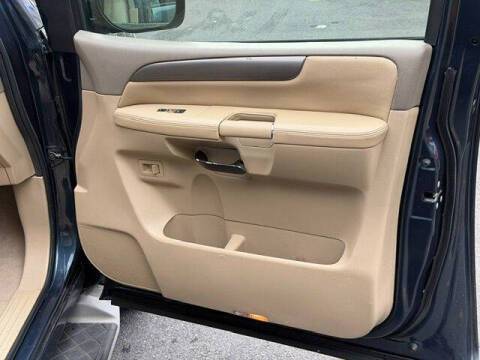 2013 Nissan Armada SV