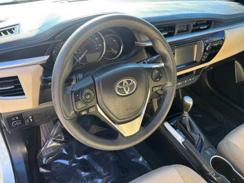2015 Toyota Corolla LE