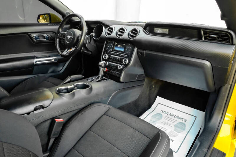 2015 Ford Mustang V6