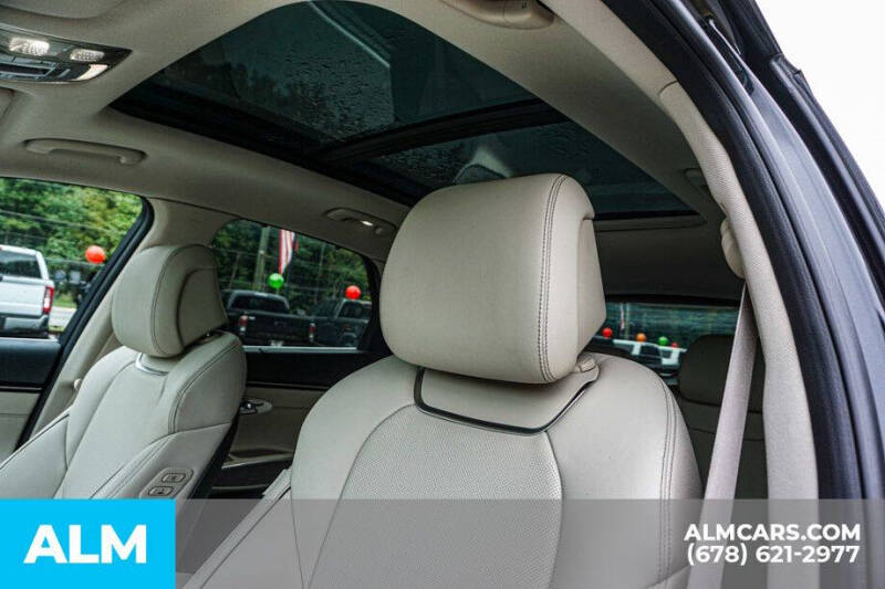 2022 Genesis GV70 2.5T Standard