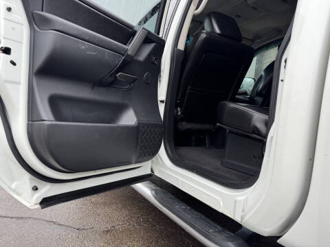 2014 Nissan Titan SL