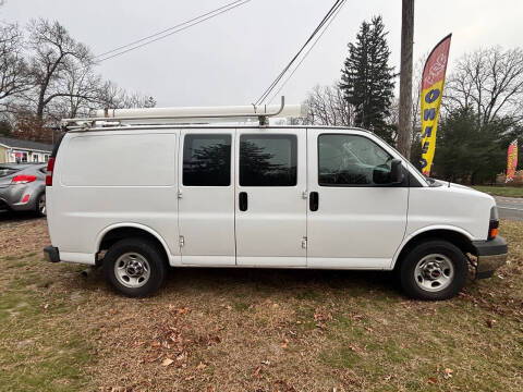 2017 GMC Savana 2500