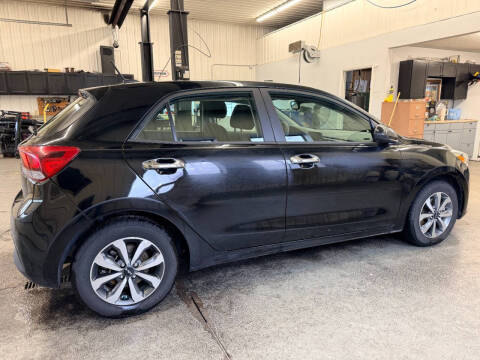 2023 Kia Rio 5-Door S