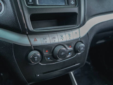 2020 Dodge Journey SE Value