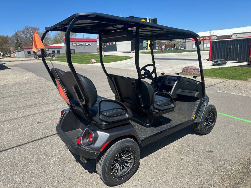 2022 E-Z-GO Liberty