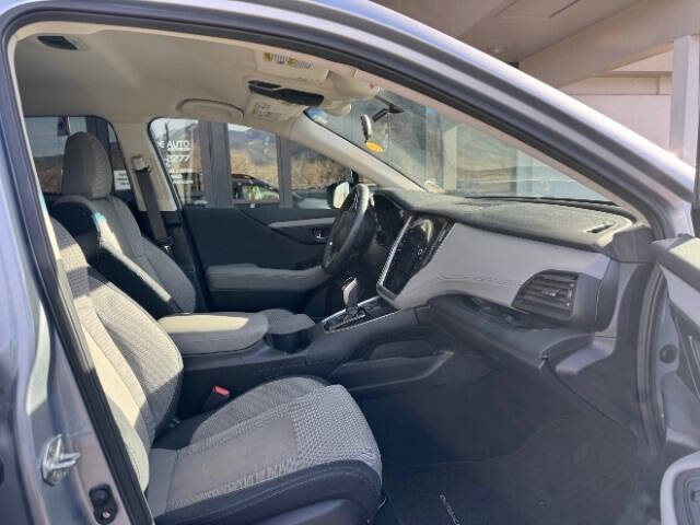 2022 Subaru Outback Premium