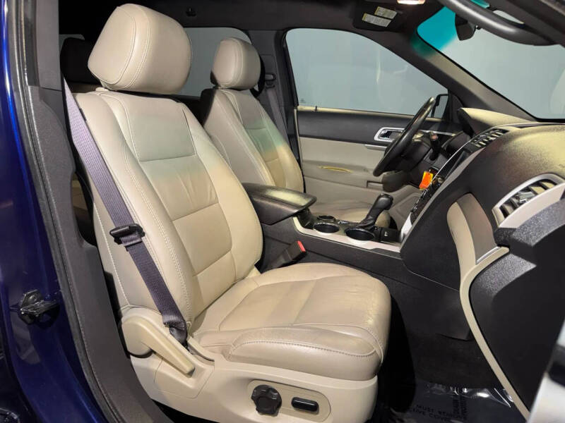 2011 Ford Explorer XLT