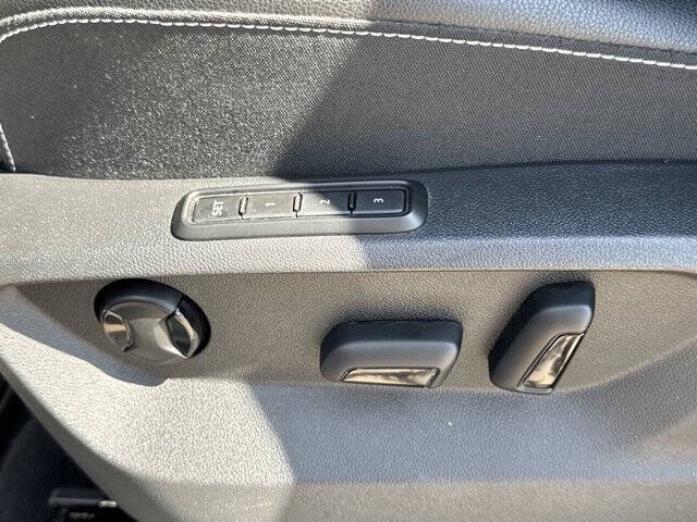 2024 Volkswagen Atlas Cross Sport SEL Premium R-Line 4Motion