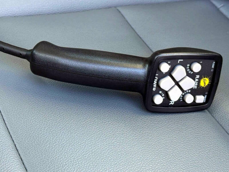 2025 Ford F-350 Super Duty XL