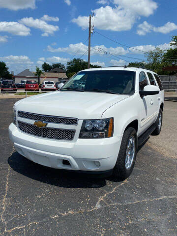 2011 Chevrolet Tahoe for sale at Gator's Auto Sales in Garland TX