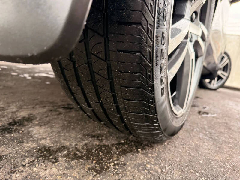 2020 Volvo XC60 T5 Momentum