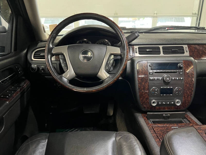 2011 GMC Sierra 2500HD Denali