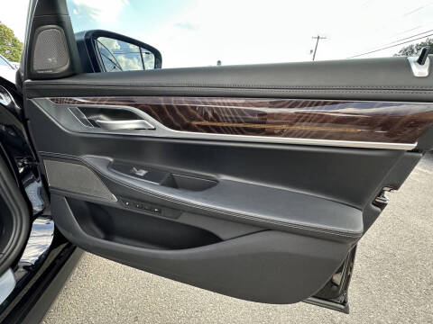 2020 BMW 7 Series M760i xDrive