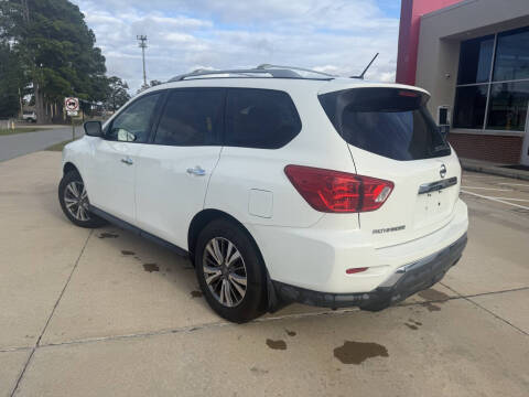 2018 Nissan Pathfinder S