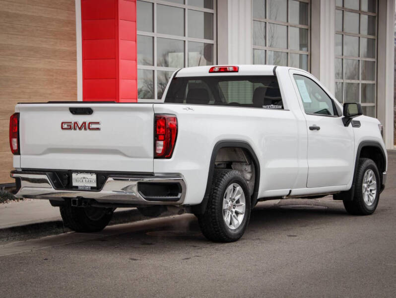 2023 GMC Sierra 1500 Pro