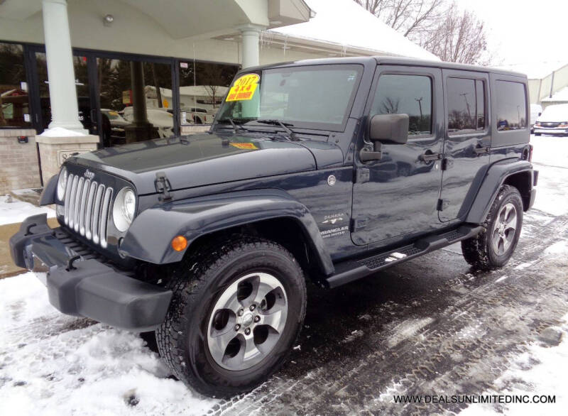 2017 Jeep Wrangler Unlimited Sahara's photo