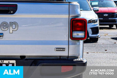 2023 Jeep Gladiator Overland