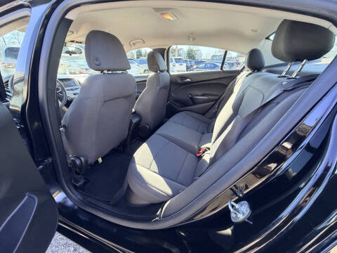 2018 Chevrolet Cruze LS Auto