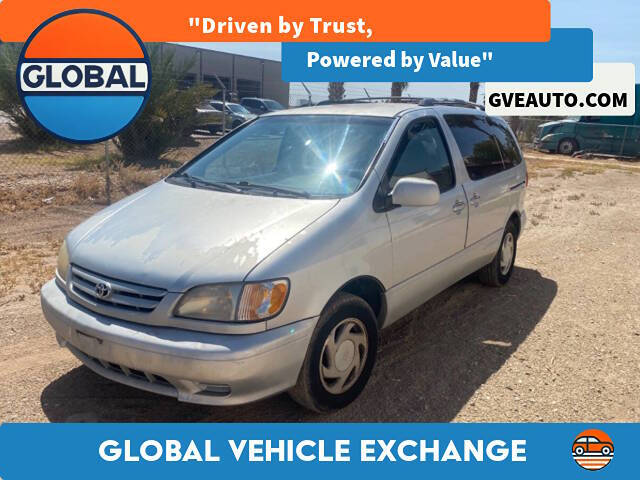 2002 Toyota Sienna for sale at GLOBAL VEHICLE EXCHANGE LLC in Somerton, AZ