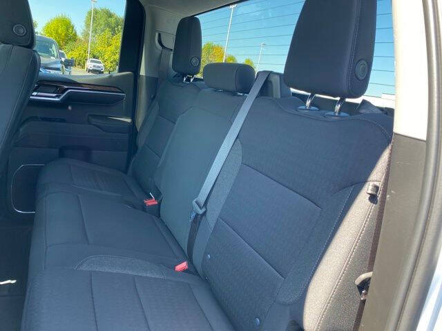 2024 GMC Sierra 1500 Elevation Standard