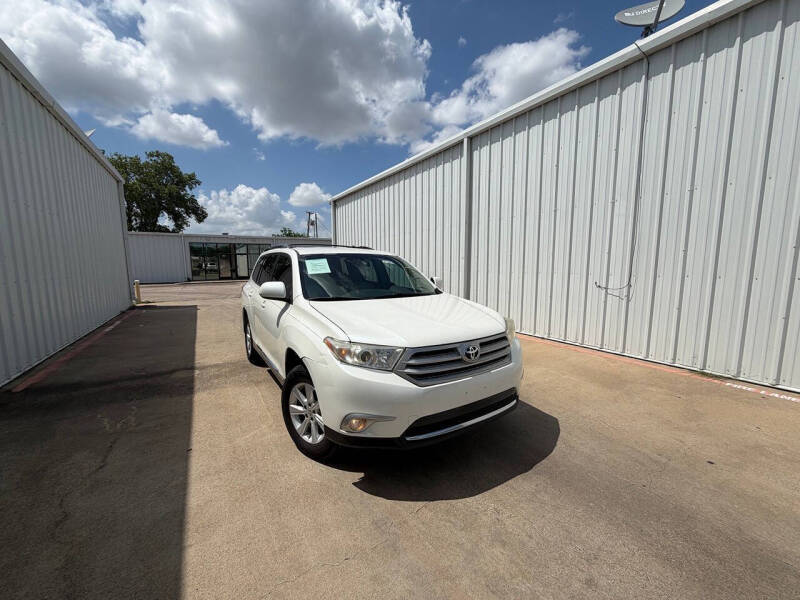 2013 Toyota Highlander Plus