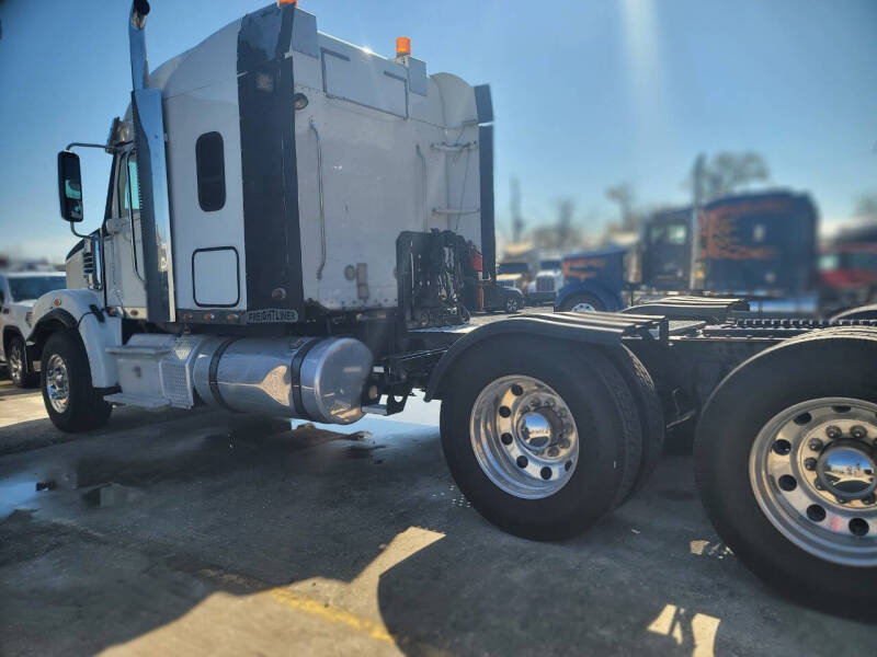 2013 Freightliner SD122 CORONADO