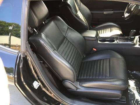 2012 Dodge Challenger SXT Plus