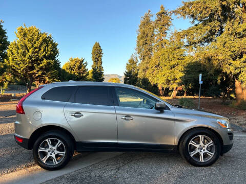 2013 Volvo XC60 T6 Premier Plus