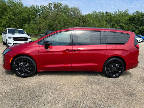 2027 Chrysler Pacifica Limited