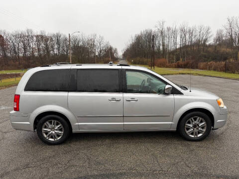 2008 Chrysler Town and Country Limited