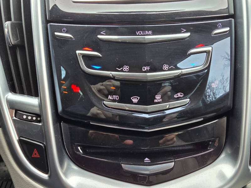 2015 Cadillac SRX Performance Collection