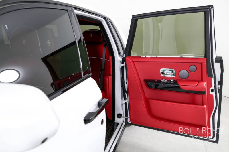 2024 Rolls-Royce Phantom