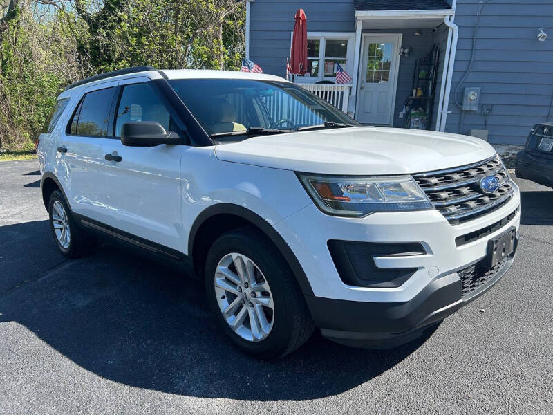 2016 Ford Explorer