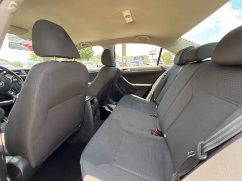 2015 Volkswagen Jetta