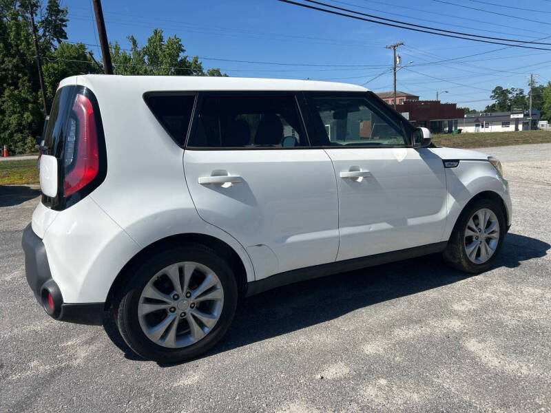 2015 Kia Soul +