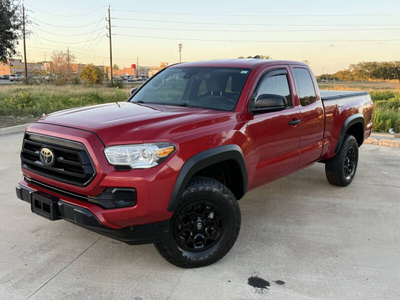2020 Toyota Tacoma SR's photo