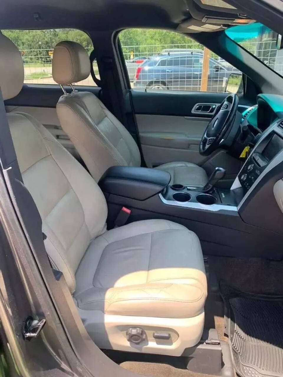 Gray 2014 Ford Explorer XLT XLT 4dr SUV 13