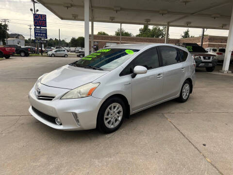 2013 Toyota Prius v Two