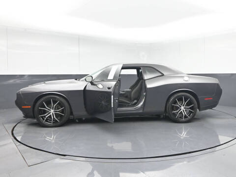 2017 Dodge Challenger SXT
